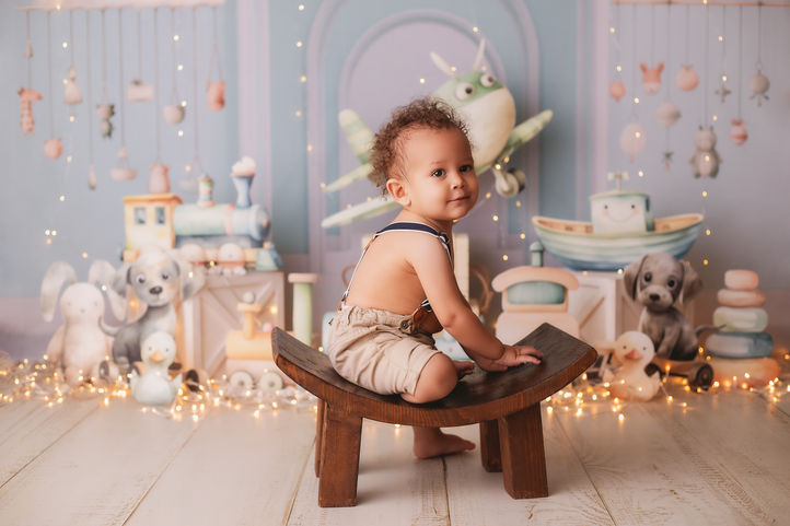 Photographe photographie photoshoot séance photo grossesse nouveau-né bébé smash the cake sitter famille couple enfant day after bretagne morbihan cotes d'armor finistère ille et vilaine loire atlantique normandie paris rennes brest lannion quimper quimperlé lorient vannes saint-malo guingamp saint nazaire guérande nantes rouen caen le havre france album tableau print tirage coffret mode glamour posing princesse maternité babybump gender reveal accouchement enfance studio extérieur plage forêt golden hour natalité cadeau naissance boho bohème pampa