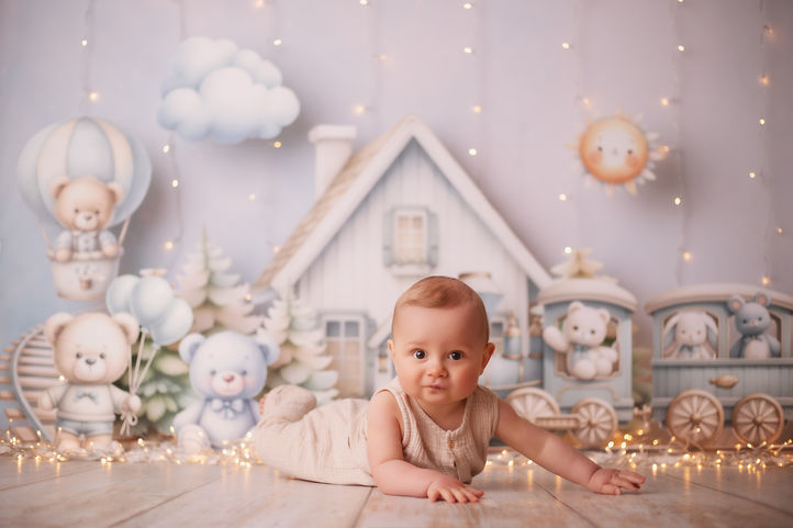 Photographe photographie photoshoot séance photo grossesse nouveau-né bébé smash the cake sitter famille couple enfant day after bretagne morbihan cotes d'armor finistère ille et vilaine loire atlantique normandie paris rennes brest lannion quimper quimperlé lorient vannes saint-malo guingamp saint nazaire guérande nantes rouen caen le havre france album tableau print tirage coffret mode glamour posing princesse maternité babybump gender reveal accouchement enfance studio extérieur plage forêt golden hour natalité cadeau naissance