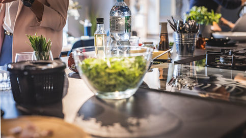 Alena Unruh Angelika Ehrlich Detox Entgiftung Ernährungsberater Ernährungsberatung Ernährungsumstellung gesunde Ernährung Clean Eating Detox Entgiftung Entschlackung Stoffwechsel aktivieren Darmgesundheit Nährstoffbalance basenüberschüssig vitalstoffreich vitalstoff vitalstoffe Superfoods Anti-Entzündungs-Kost Leber-Detox Zuckerfrei leben Intervallfasten Fastenwandern Detox-Kur Entlastungstage Säure-Basen-Haushalt lecker & gesund Basenhaushalt gesunde Rezepte alltagstauglich kochen Genuss ohne Reue pflanzenbasiert saisonal & regional Kochen mit Liebe achtsames Essen Detox-Kochkurs Kochworkshop Ernährung leicht gemacht kreative Küche Slow Food intuitive Ernährung Pilates Faszientraining sanftes Training Körperwahrnehmung Mobilisation Haltung verbessern achtsame Bewegung Stressreduktion Stretch & Relax Mind-Body-Connection Rückenfit Beweglichkeit fördern funktionelles Training ganzheitliche Gesundheit Wohlfühlkörper Selfcare Balance finden Detox your life innere Reinigung Körper & Geist im Einklang Regeneration Lebensenergie aktivieren gesunder Lebensstil neue Gewohnheiten Transformation Reset für Körper und Seele mehr Leichtigkeit Kraft aus der Natur Körpertransformation Diät Thermomix Challenge Thermomix-Diät Thermomix-Kochkurs diet