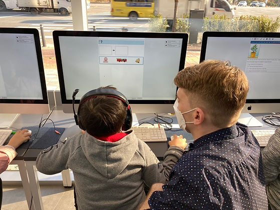Students Using Curriculum.jpeg