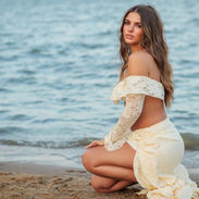 Editorial Senior Portraits — What Sets Them Apart - KC Senior Photographer Guide for Parents and Seniors