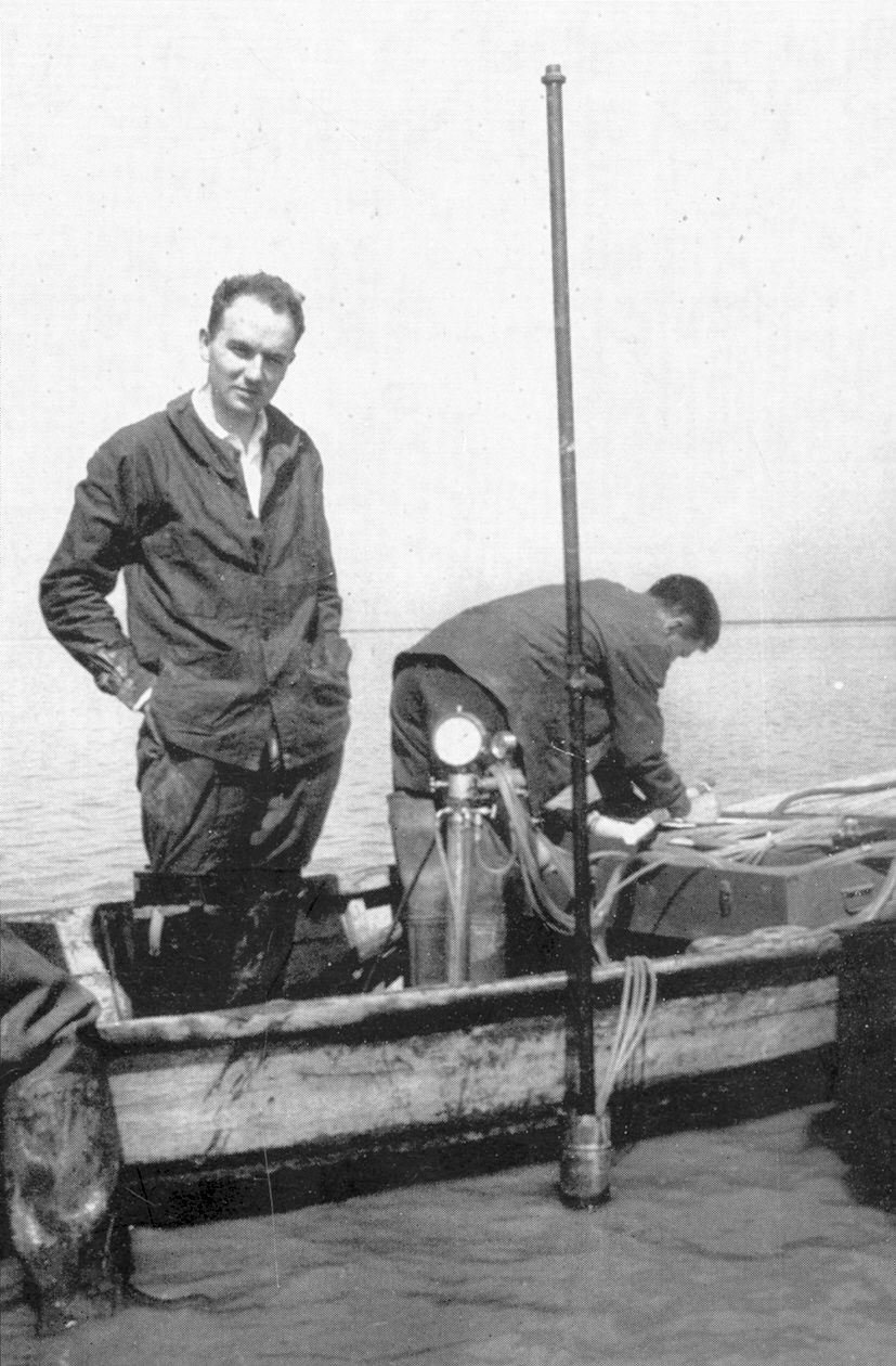 4 Menard anse Aiguillon 1957.jpg