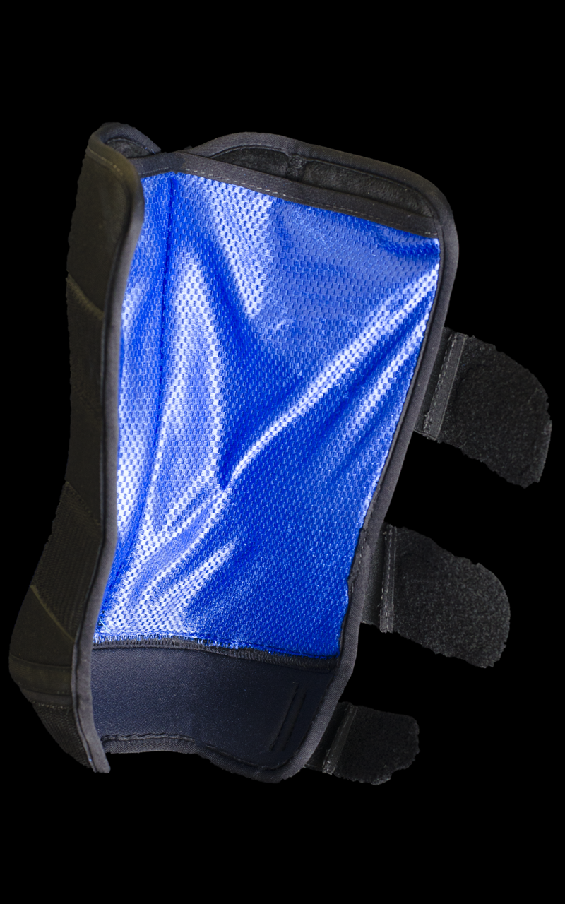 Thumbnail: eArtik cooling boots