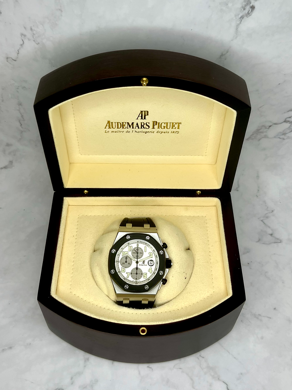 Miniaturbild: AUDEMARS PIGUET ROYAL OAK OFFSHORE FULLSET 42MM