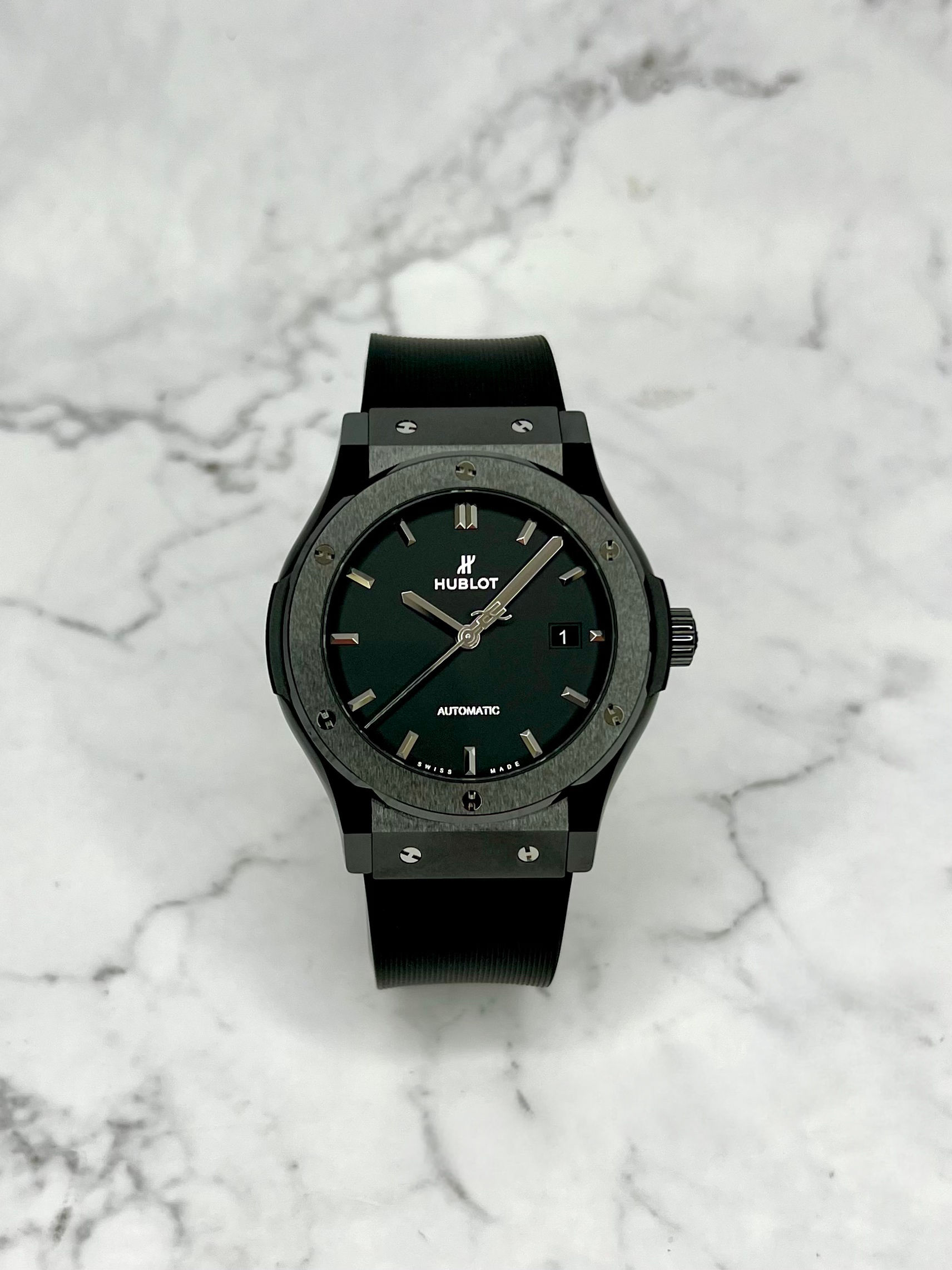 HUBLOT CLASSIC FUSION 42MM BLACK MAGIC 2025 AUTOMATIC