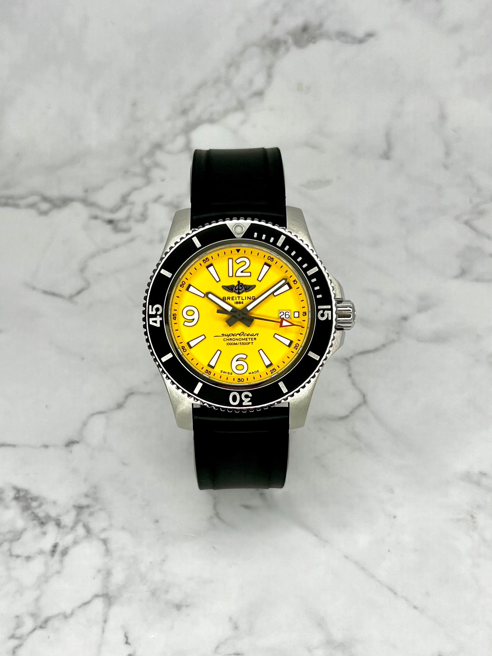 BREITLING SUPEROCEAN 44MM GELB 2 BÄNDER AUTOMATIC