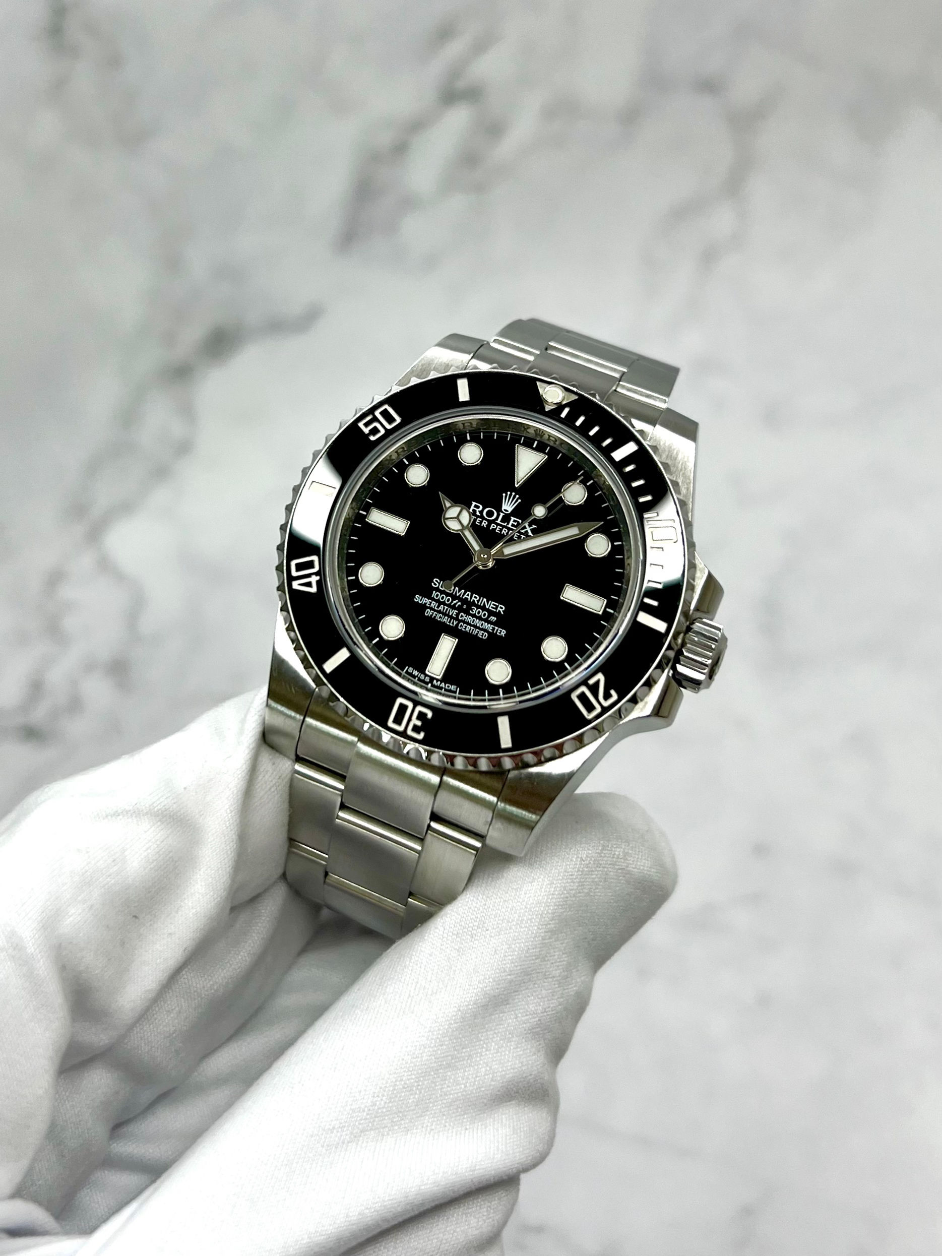 ROLEX SUBMARINER NO DATE 40MM 114060 FULLSET