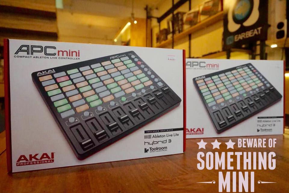 Thumbnail: Akai APC mini