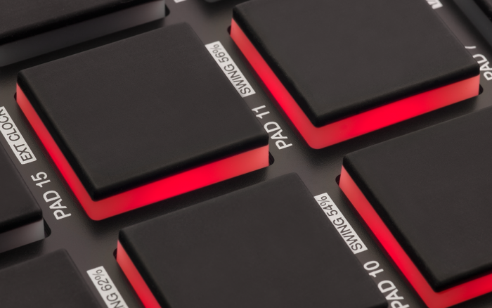 ภาพขนาดย่อ: Akai MPD218