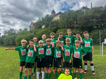 Erste Heimrunde der Sparkasse-Schülerliga am frisch sanierten Fußballplatz