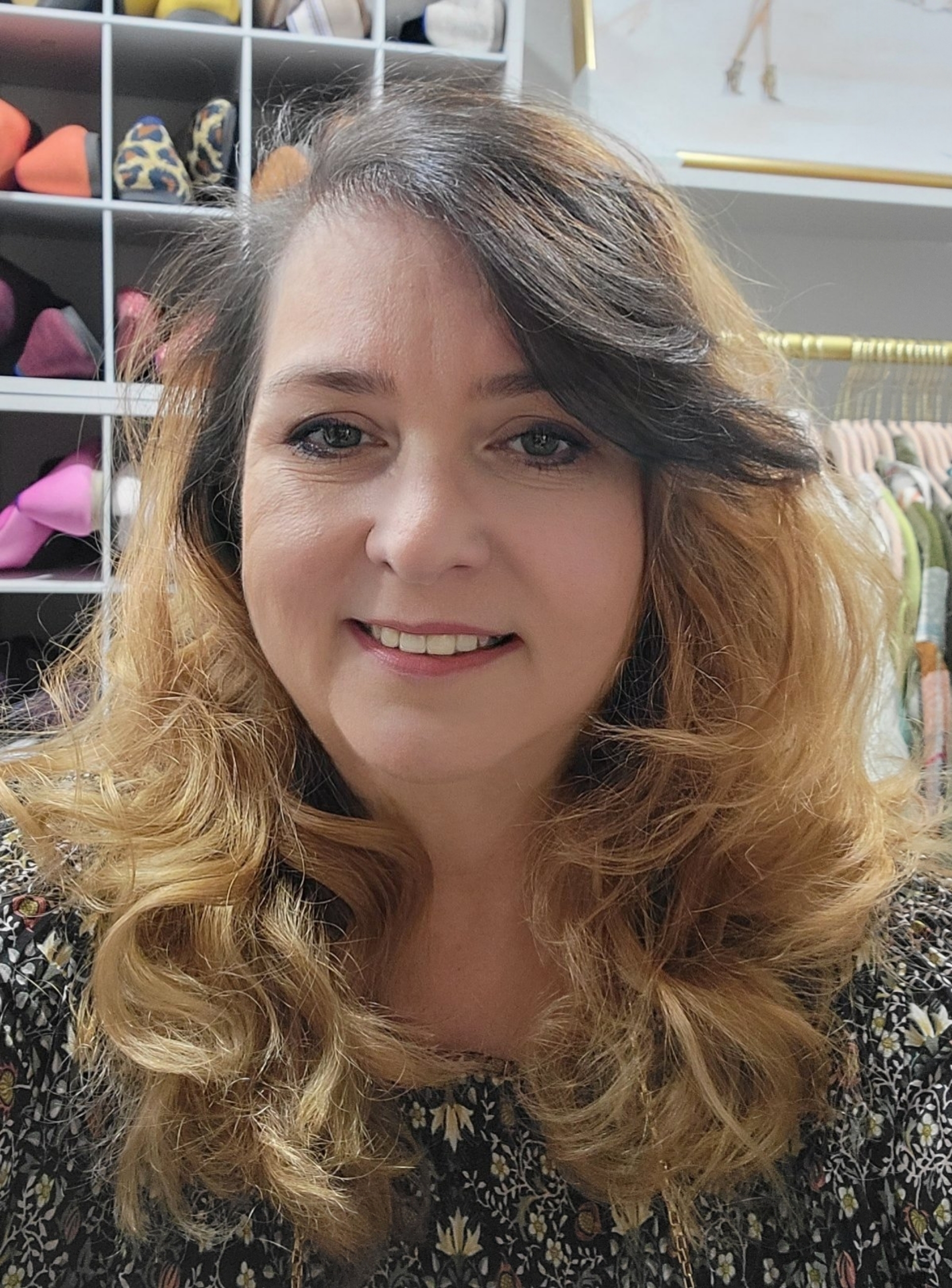 Writer: De Anna Thompson