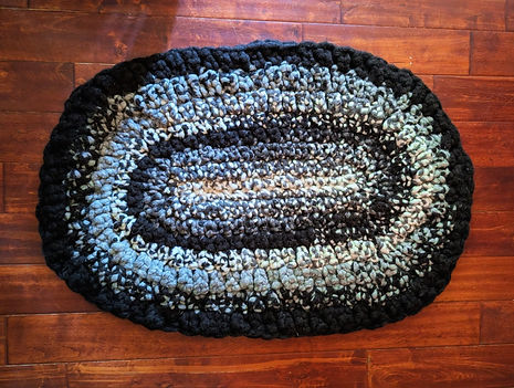 Crochet Rug1_edited.jpg