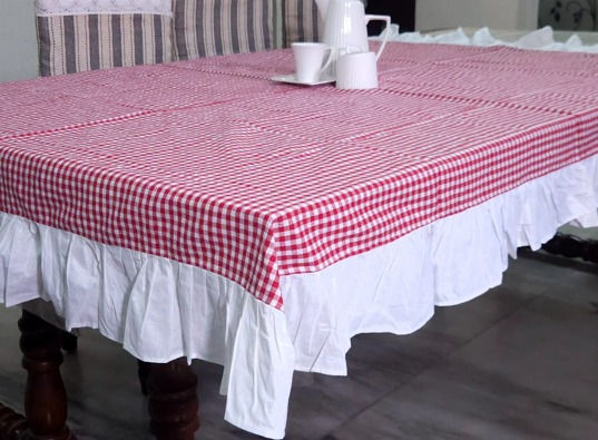 Frilled Gingham Printed Tablecloth