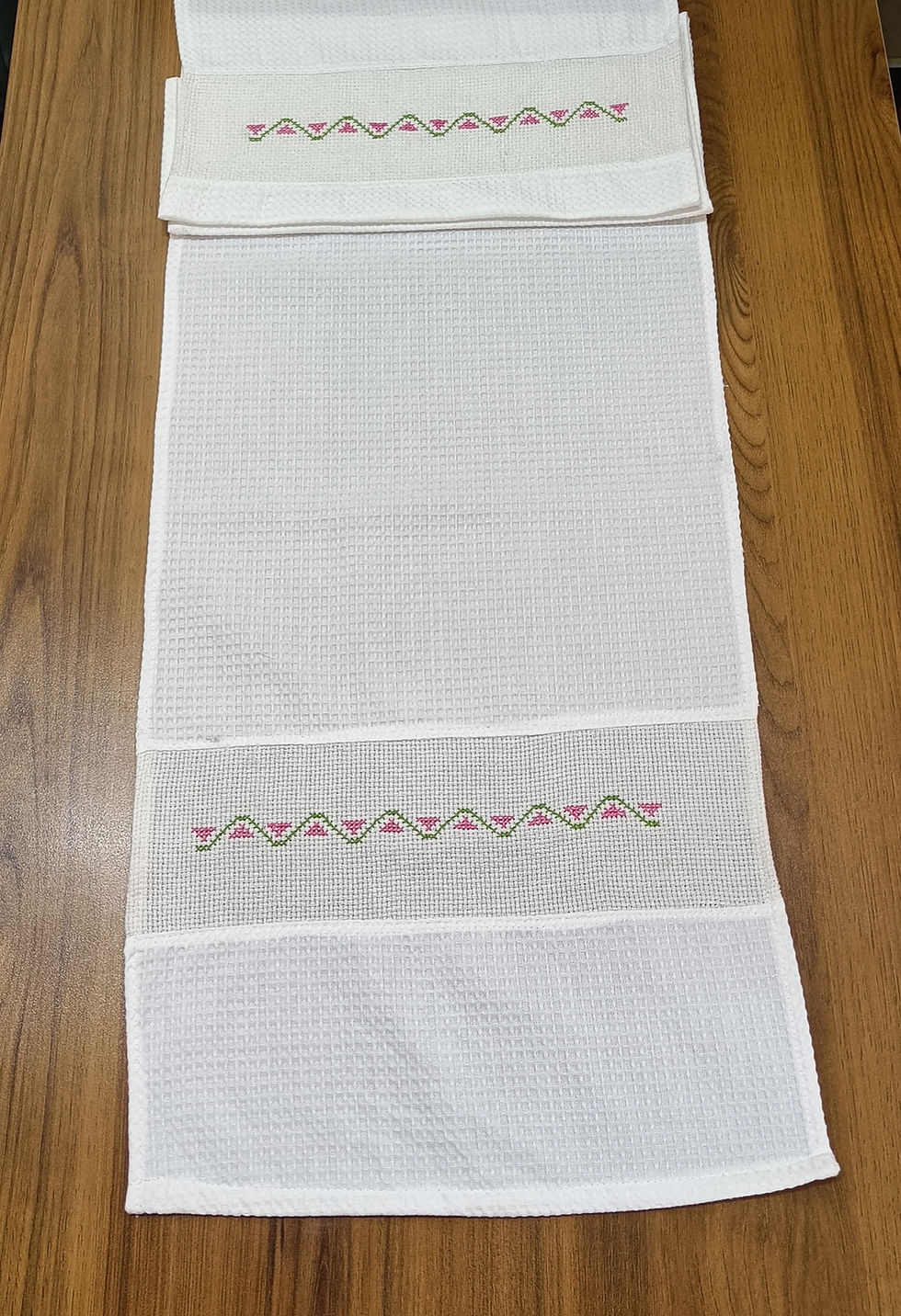 Thumbnail: Hand Embroidery Table Runner