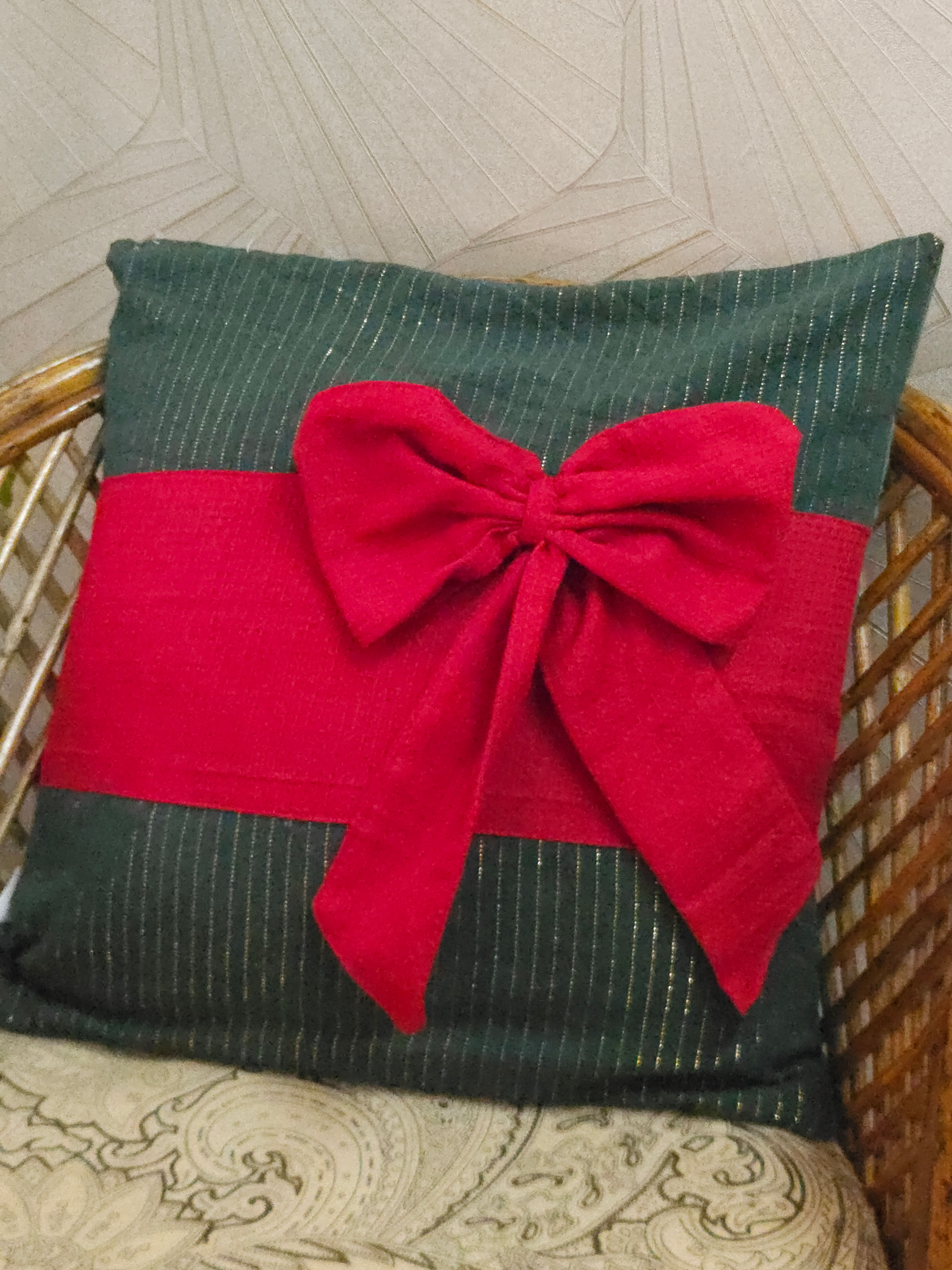 Cushion Cover with Bow Ties