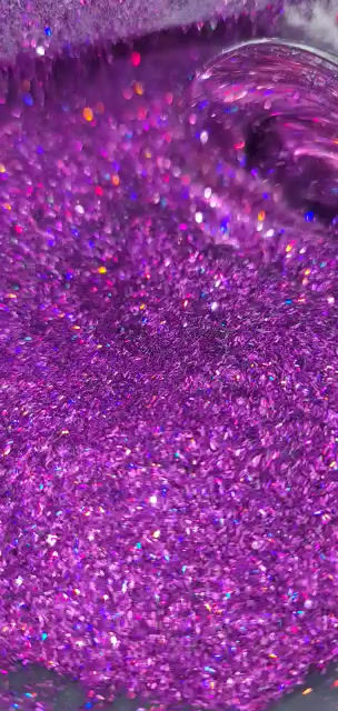 Miniaturbild: Lila Lametta 0,8 mm – Glitzerform