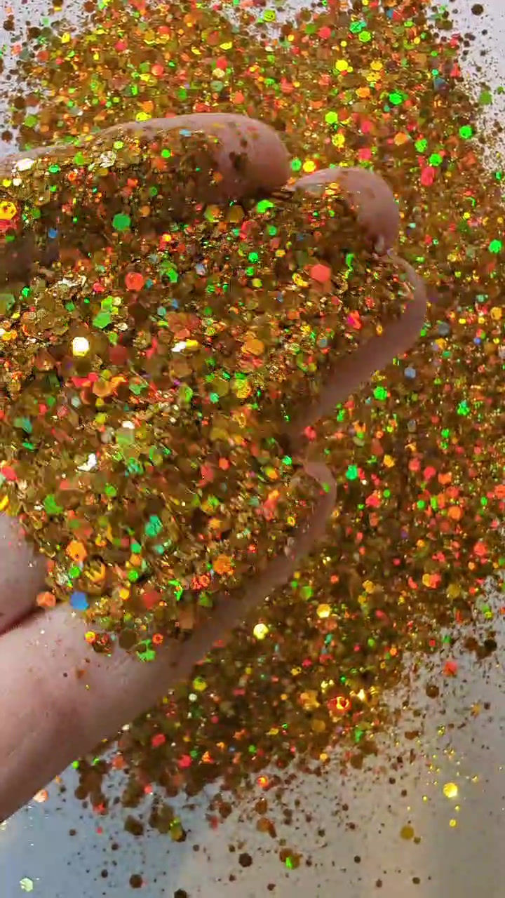 Thumbnail: Sparkling Gold