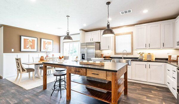 The Roxy kitchen and dining Mobile mansions of gonzales timbercreek louisiana