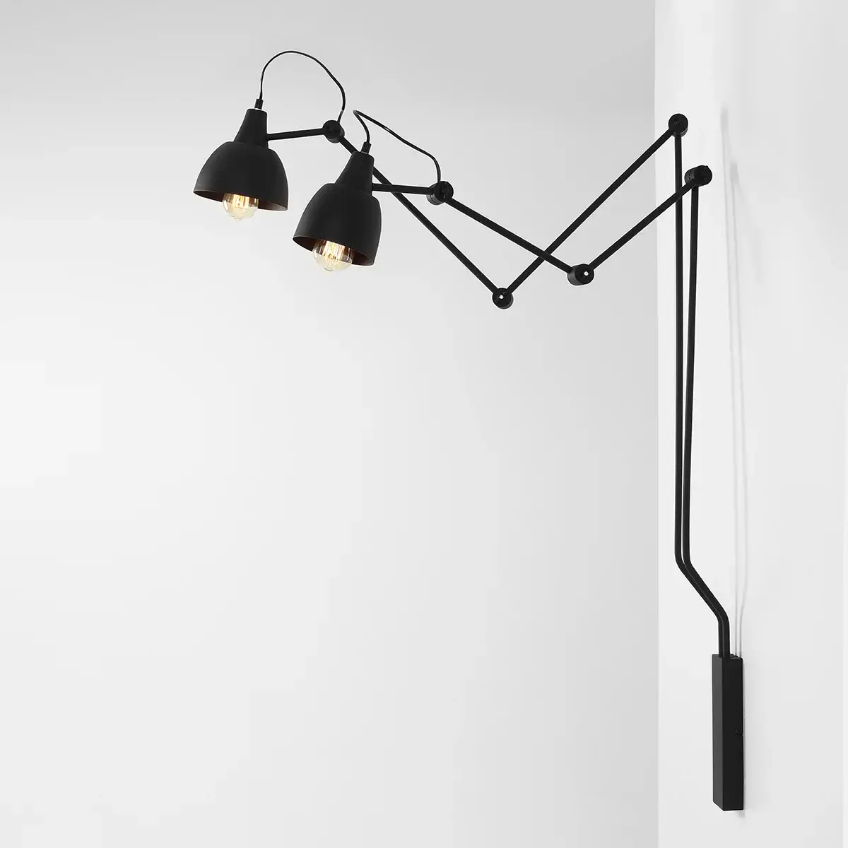 Aplică Aida 2 Black