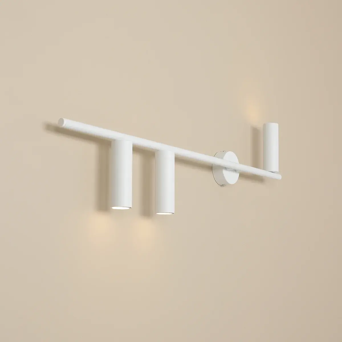 Aplică Trevo 3 White (varianta stanga)