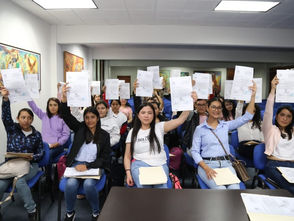 SEE ha asignado 2 mil 400 plazas docentes en Michoacán
