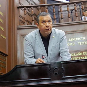 Juan Carlos Barragán va por eliminar cobros de grúa y corralón a víctimas de robo vehicular
