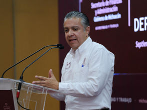 Amplían al 31 de diciembre plazo para regularizar autos chocolate: Luis Navarro