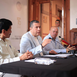 Barragán acompaña presentación de dos iniciativas del sector transportista del estado