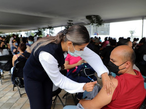 Vacunación anti COVID-19 en jóvenes, registra un avance del 49.3 por ciento