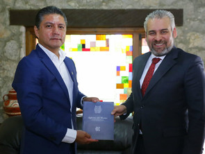 UMSNH Y GOBIERNO DEL ESTADO ACUERDAN ACCIONES EN BENEFICIO DE LA COMUNIDAD NICOLAITA