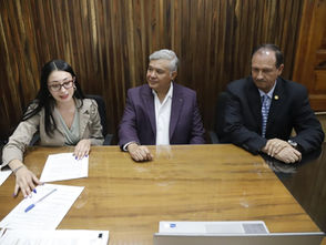 Congreso del Estado y ECOCE A.C., firman convenio de colaboración en pro del reciclaje