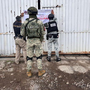 En cateos realizados en Madero y Tarímbaro, asegura FGE 12 vehículos con reporte de robo y alteraciones en los medios de identificación