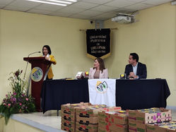 Universidad Politécnica de Uruapan y Driscoll's firman convenio