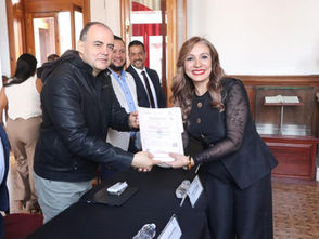Congreso del Estado y STASPLE entregan constancias por capacitación a sus trabajadores