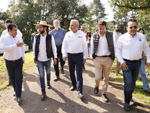 Bedolla y STSP refuerzan acciones con aguacateros para la formalización laboral