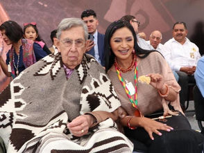 Cuauhtémoc Cárdenas inaugura Feria Nacional del Cobre en Salvador Escalante