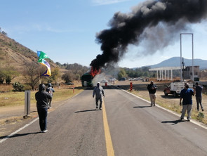 Exigen comuneros gobierno cancele trámites del presupuesto directo