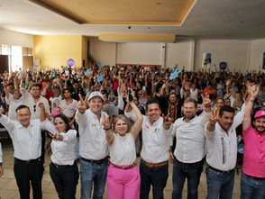 Cientos de mujeres multiplicarán el apoyo a Alfonso Martínez