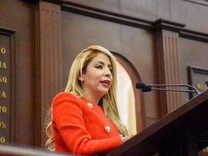 Propone Ana Belinda Hurtado que los adultos mayores sólo paguen el 50% en servicio de transporte público en Michoacán