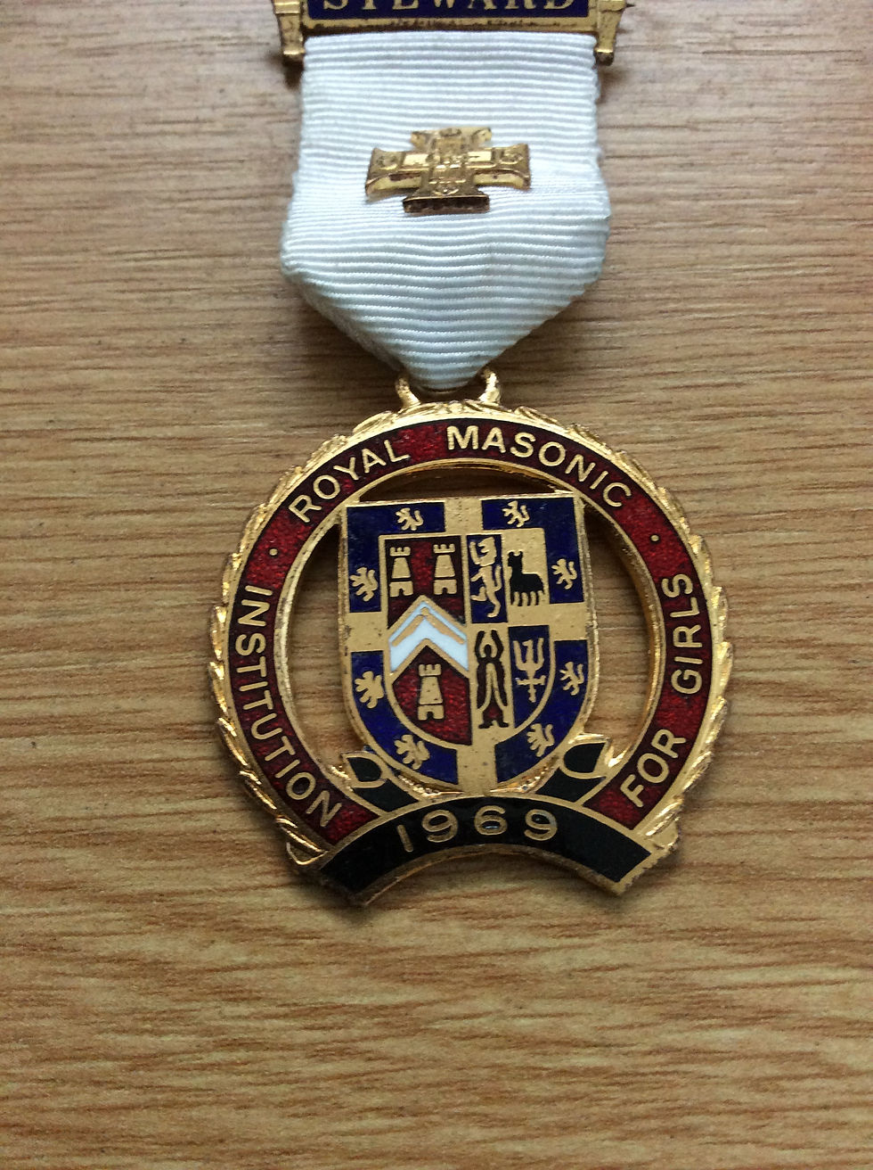 Thumbnail: Royal Masonic Institution for Grils 1969 Medal