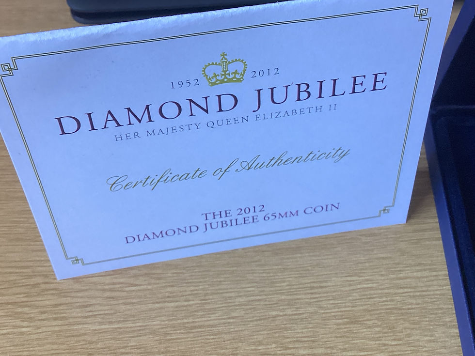 Thumbnail: Queen Elizabeth 2nd Diamond Jubilee 24ct gold-plate Cook Islands $5 Coin 2012