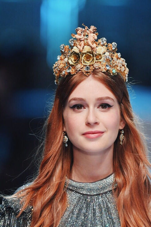 Brasileiras arrasam no desfile de Dolce&Gabbana em Milão