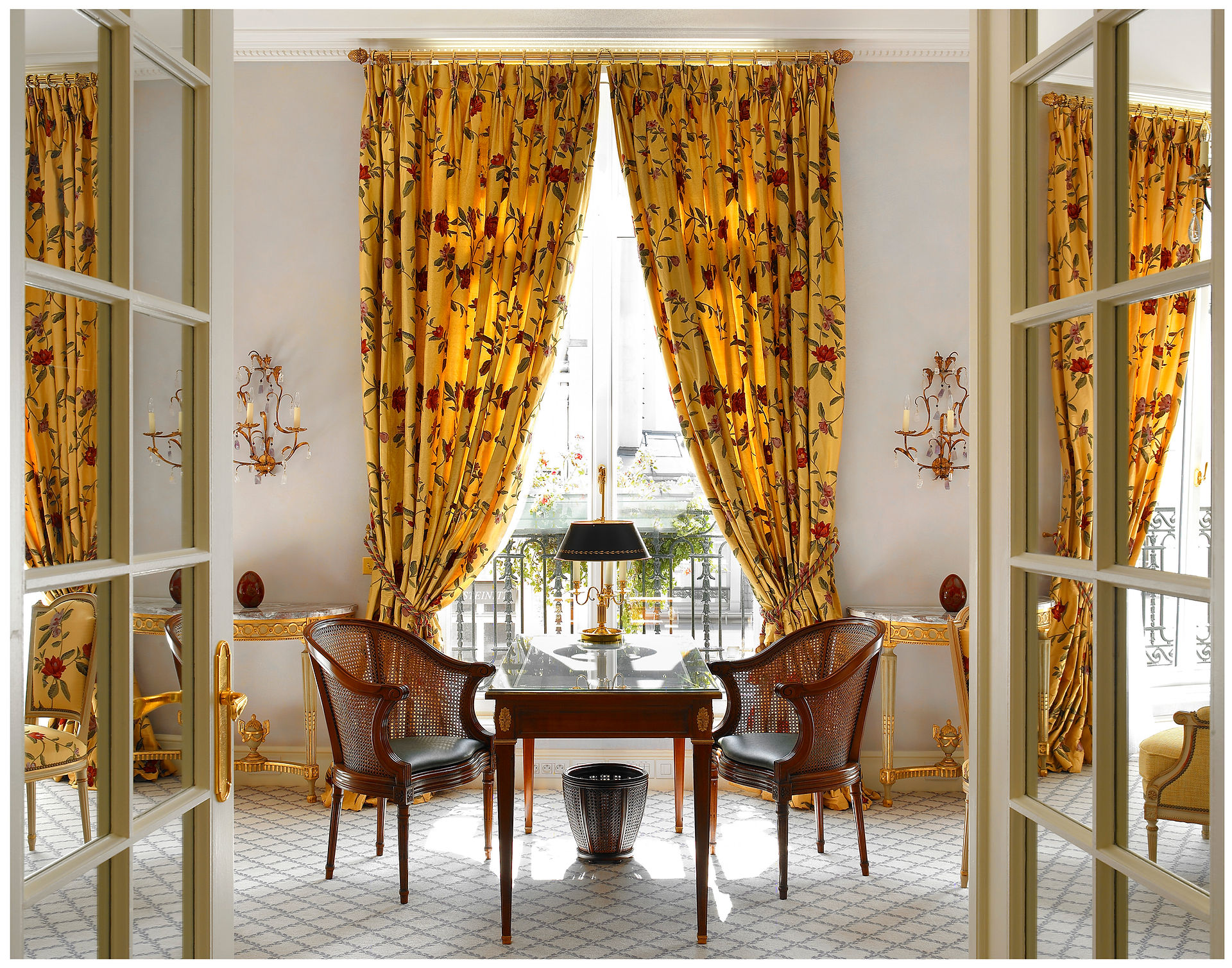 Le_Bristol_Paris__Suite_Prestige_Elysée_361