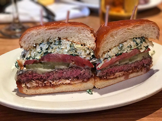 White House Tavern