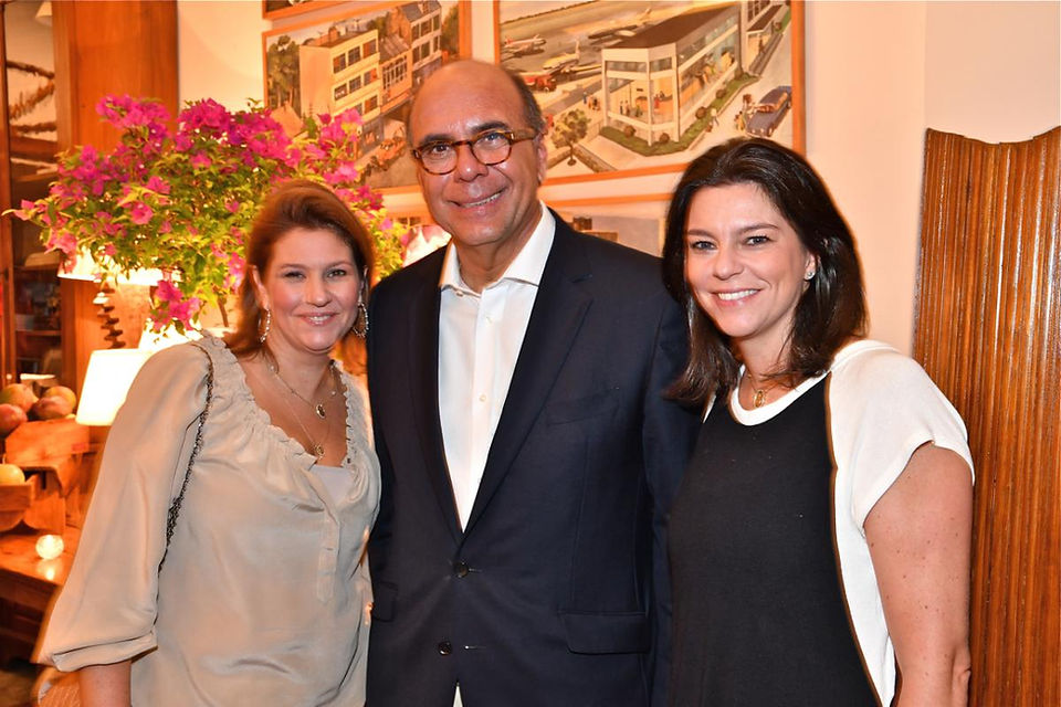 PAULA-TRUSSARDI-VINSON-E-CRISTIANA-TRUSSARDI-COM-ARNALDO-DANEMBERG-3