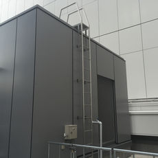 アルミパネルとSUSタラップ