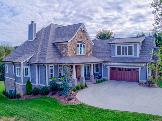 Real Estate Caney Creek Studio