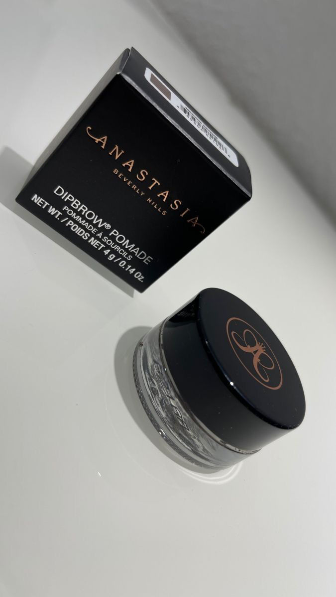 Miniatura: Pomada para cejas DIPBROW® resistente al agua y a las manchas - Soft Brown 
