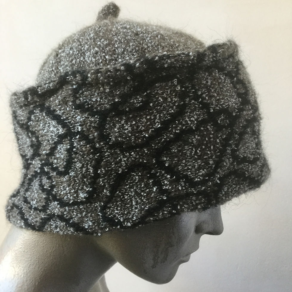 Thumbnail: Kid Mohair knitted banded hat