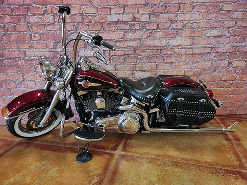 Lohman Inc LohmanUSA.com Pre-Owned H-D Cycles Parts Service | Lohman FL Model Harley Davidson Cycle Part Service Used | 3800 Rio Grande Boulevard Northwest, Albuquerque, NM 87107, USA 2016 Heritage